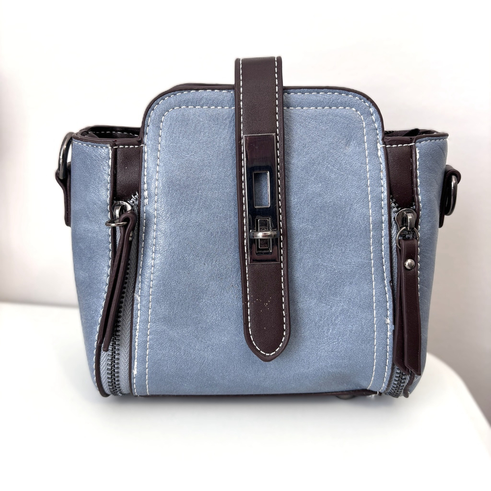 Blue & Brown Women's Shoulder Bag w/ Straps & Multiple Inner Compartments NIB